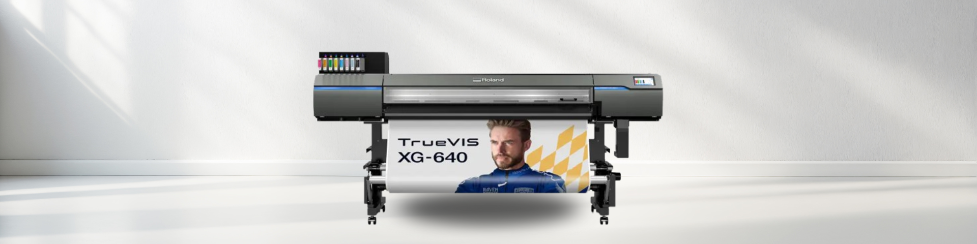 Featured Image  - Roland XG-640 printer/cutter